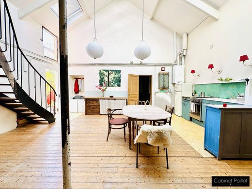 Apartment in Montreuil, Seine-Saint-Denis