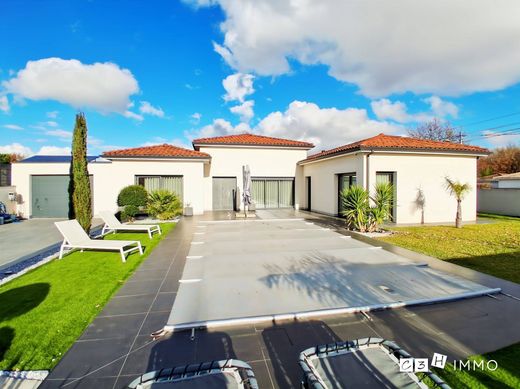 Casa de lujo en Marquefave, Alto Garona