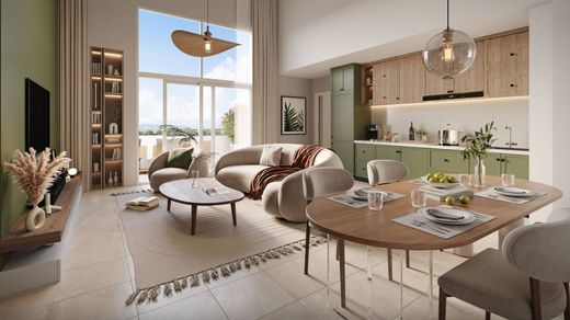 Apartment in Nîmes, Gard