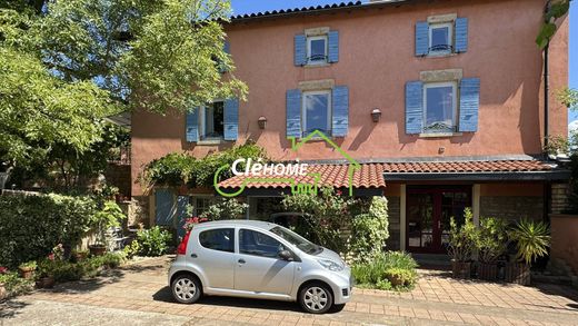 Элитный дом, Fleurieux-sur-l'Arbresle, Rhône