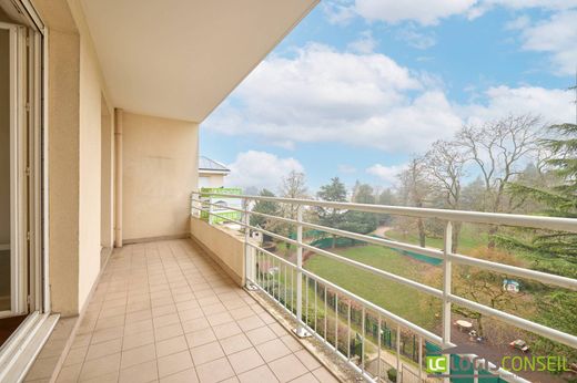 Apartment in Châtillon, Hauts-de-Seine