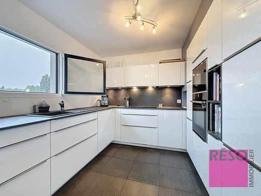 Casa de lujo en Gaillard, Alta Saboya