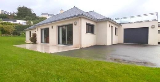 Luxury home in Saint-Pol-de-Léon, Finistère