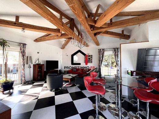 Luxus-Haus in Saint-Georges-de-Didonne, Charente-Maritime