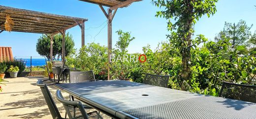 호화 저택 / Banyuls de la Marenda, Pyrénées-Orientales