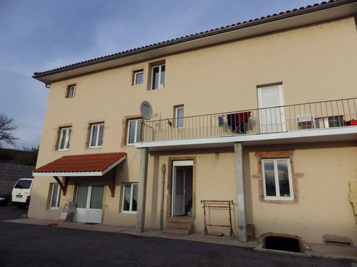 ‏בניין ב  Mâcon, Saône-et-Loire