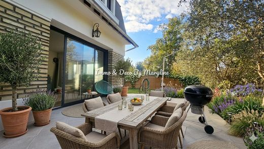 Maison de luxe à Saint-Maur-des-Fossés, Val-de-Marne