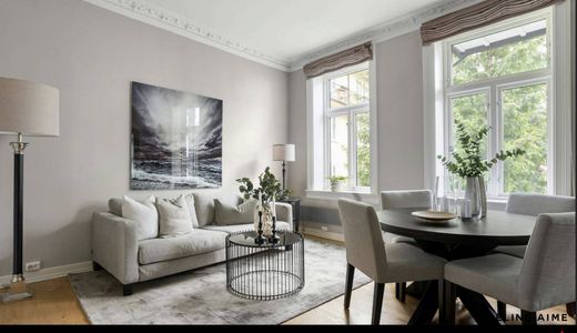 Apartment in Bourg-la-Reine, Hauts-de-Seine