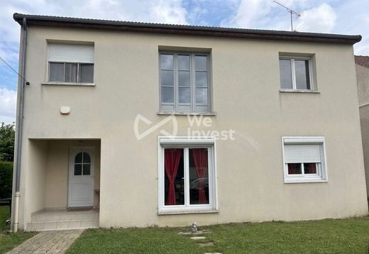 Luxury home in Tremblay-en-France, Seine-Saint-Denis