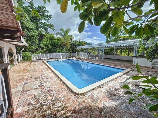 Luxury home in Faa'a, Îles du Vent