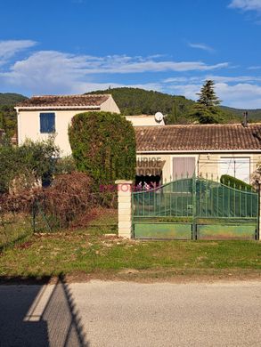 Luxus-Haus in Entrechaux, Vaucluse