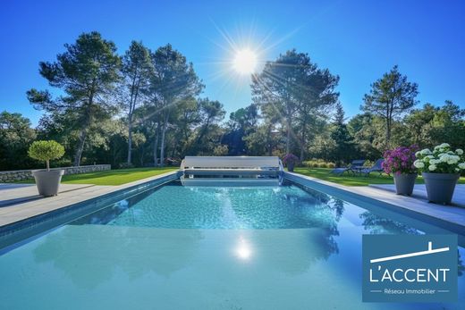 Luxury home in Nîmes, Gard