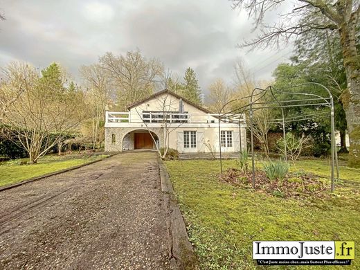 Maison de luxe à Lévis-Saint-Nom, Yvelines