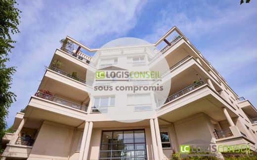 Appartamento a Châtenay-Malabry, Hauts-de-Seine