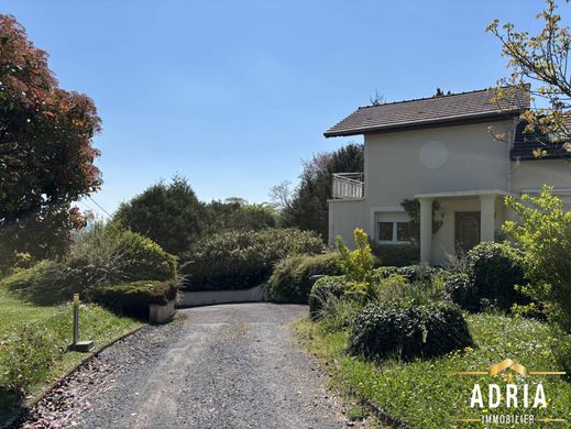 Luxury home in Lunéville, Meurthe et Moselle