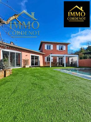 Luxury home in Camps-la-Source, Var