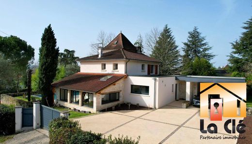 Luxus-Haus in Bon-Encontre, Lot-et-Garonne