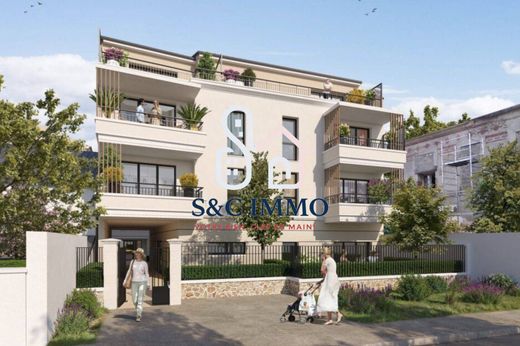 Piso / Apartamento en Noisy-le-Grand, Sena Saint Denis