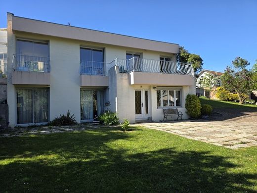 Luxury home in La Frette-sur-Seine, Val d'Oise