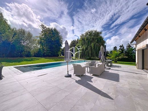 호화 저택 / Deauville, Calvados