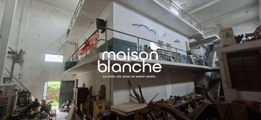 Complexes résidentiels en vente à Arrondissement de Rochefort, Nouvelle ...