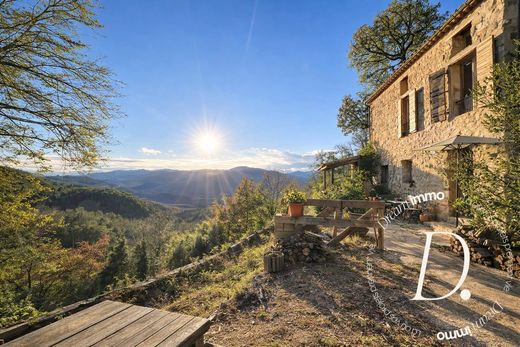 Luxury home in Sant Llorenç de Cerdans, Pyrénées-Orientales
