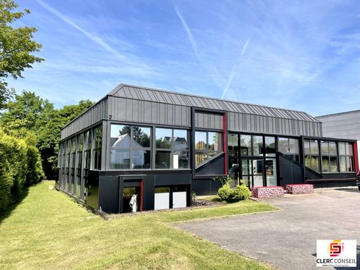 사무실 / Mont-Saint-Aignan, Seine-Maritime