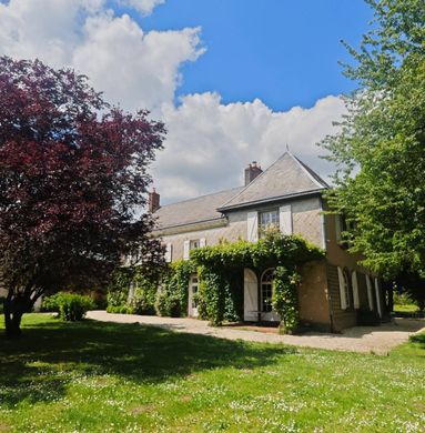 Luxury home in La Chartre-sur-le-Loir, Sarthe