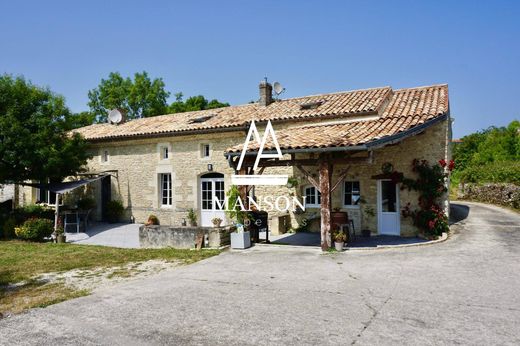 Luxury home in Blaye, Gironde
