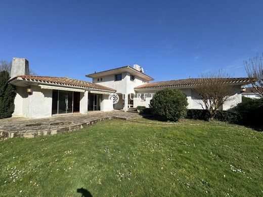 Luxus-Haus in Machecoul, Loire-Atlantique