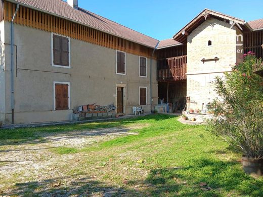 Maison de luxe à Tullins, Isère