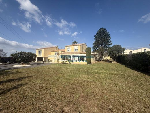 Luxe woning in Abeilhan, Hérault