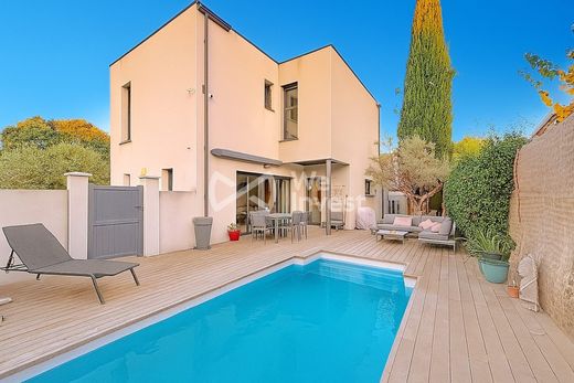 Casa di lusso a Saint-Jean-de-Védas, Hérault