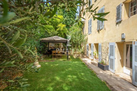 Apartment in Aix-en-Provence, Bouches-du-Rhône