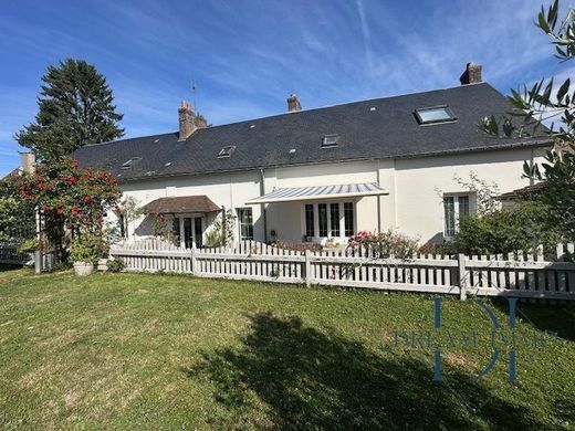 Luxury home in Vexin-sur-Epte, Eure