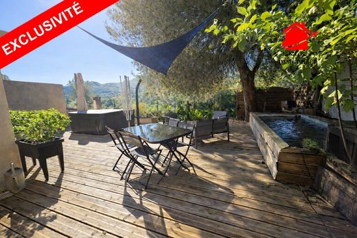 Luxury home in Carros, Alpes-Maritimes