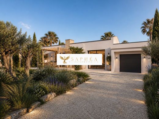 Luxury home in Six-Fours-les-Plages, Var