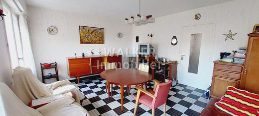 Apartment / Etagenwohnung in Arcachon, Gironde
