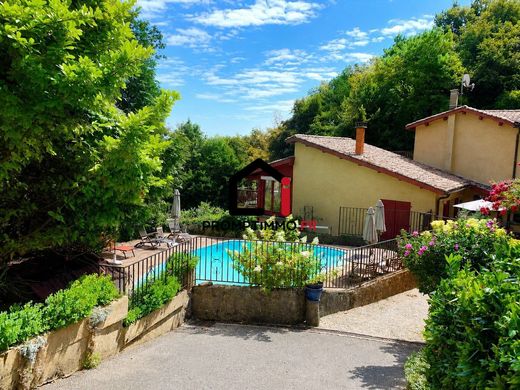 Luxury home in Couzon-au-Mont-d'Or, Rhône
