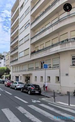 Ufficio a Lione, Rhône