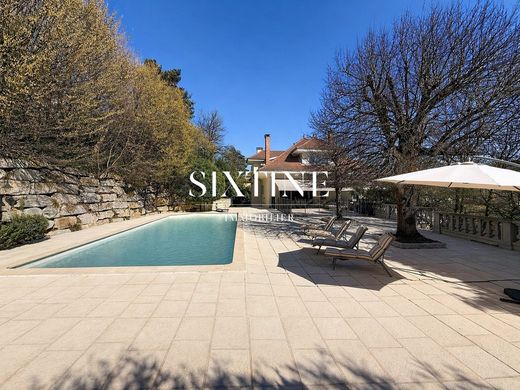 Luxury home in Vernioz, Isère