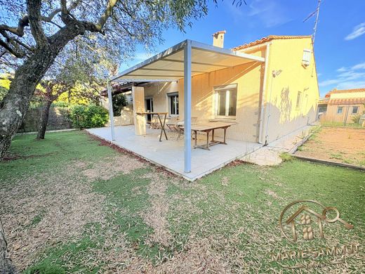 Luxus-Haus in Saint-Georges-d'Orques, Hérault