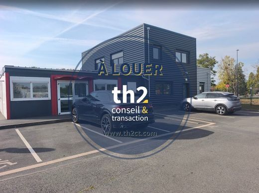 مكتب ﻓﻲ Giberville, Calvados