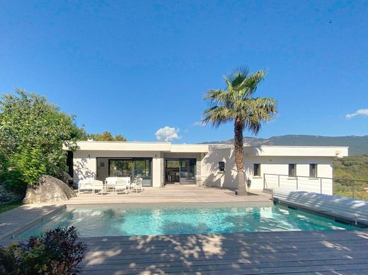 Luxe woning in Porto-Vecchio, South Corsica