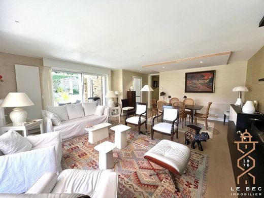 Apartment in Vannes, Morbihan