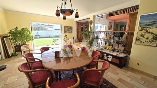 Luksusowy dom w Yves, Charente-Maritime