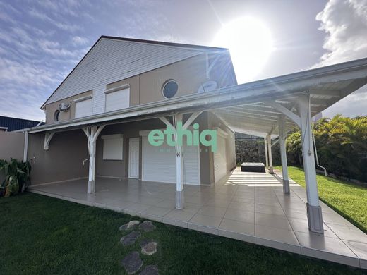 Πολυτελή κατοικία σε Petit-Bourg, Guadeloupe