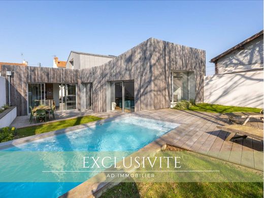 Casa di lusso a La Rochelle, Charente-Maritime