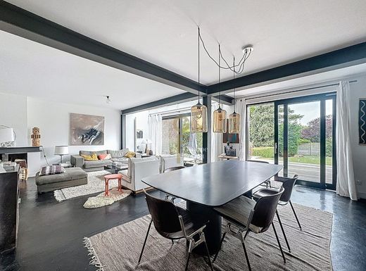 Luxury home in Hem, North