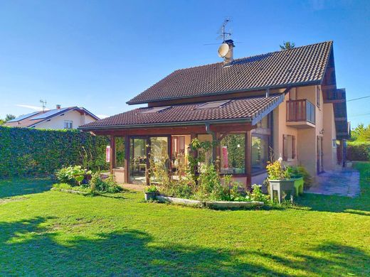 Casa di lusso a Sciez, Alta Savoia